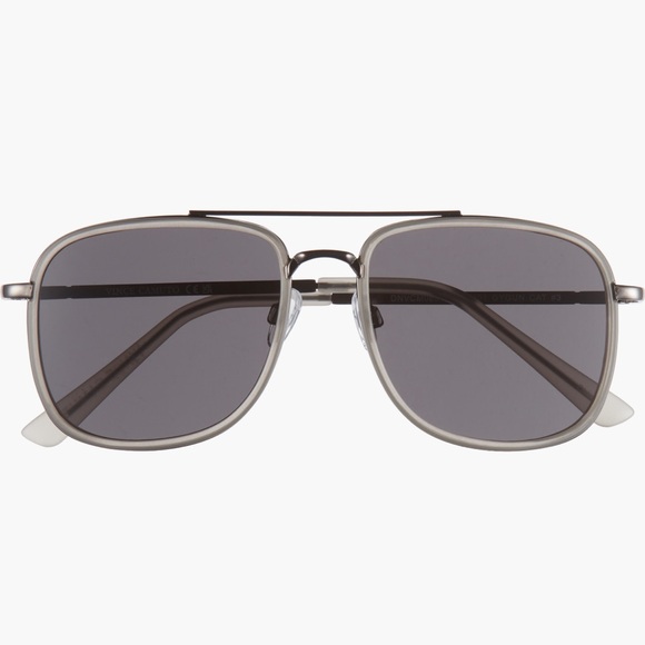 NEW Vince Camuto 54mm Aviator Navigator Sunglasses main image 9